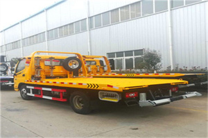 爱辉区附近拖车救援搭电