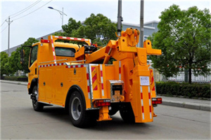 爱辉区高速路拖车费